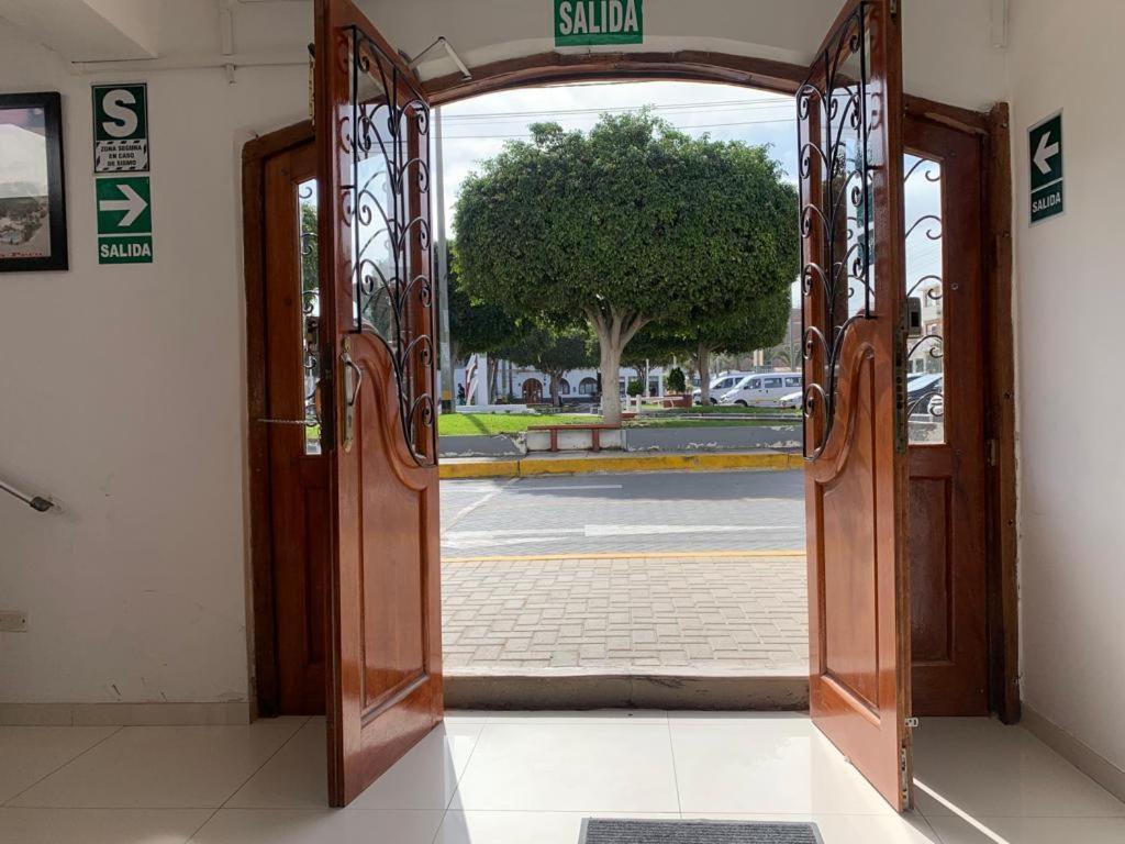 Hostal El Amigo Paracas Exterior foto